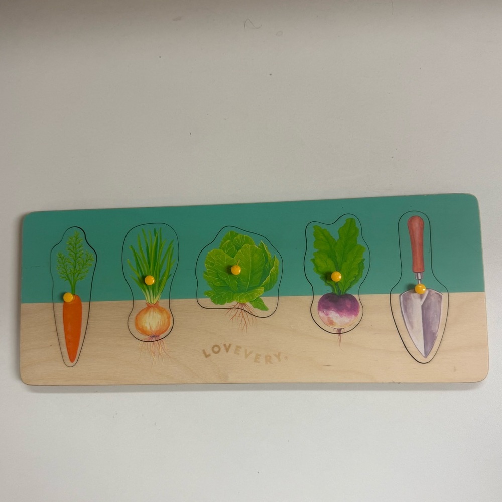 Lovevery Vegetable Garden‎ Puzzle Wooden Peg Puzzle Toddler Learning $20 ADD ON